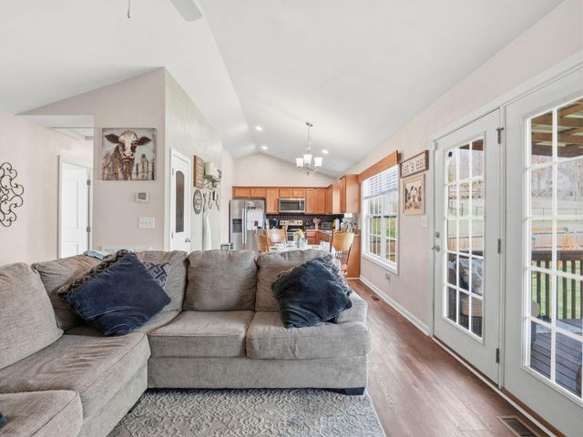 5605 Prunty DR, Salem, VA 24153