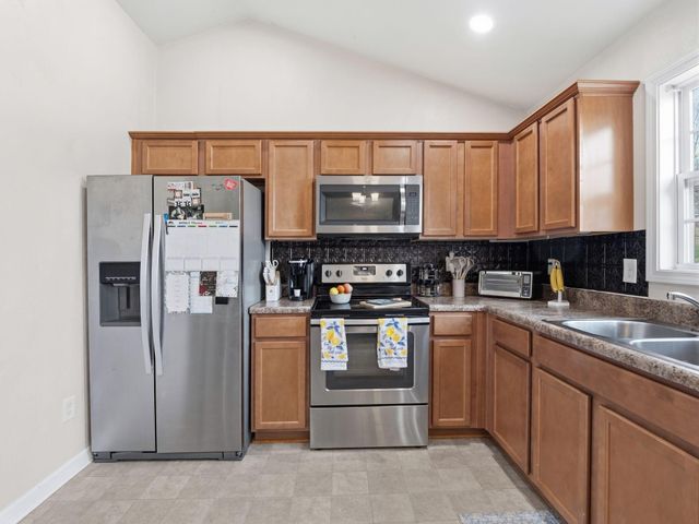 5605 Prunty DR, Salem, VA 24153