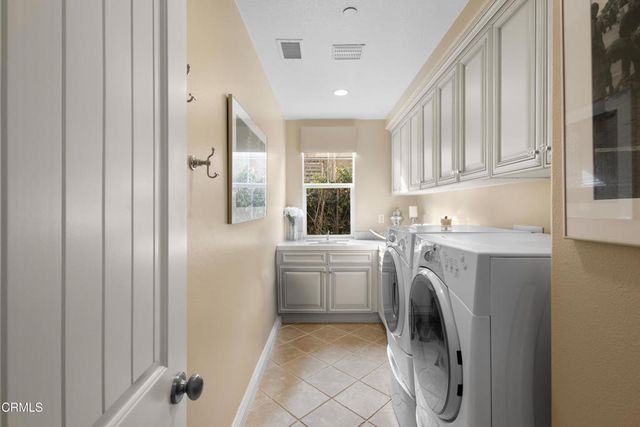 4114 Caribbean Street, Oxnard, CA 93035