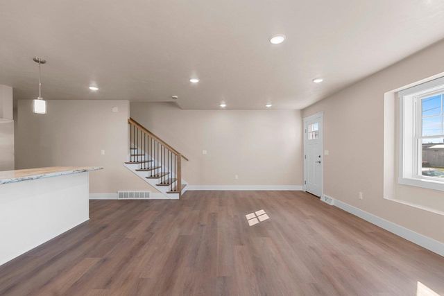 422 4TH STREET, Green Bay, WI 54303