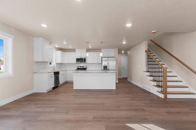 422 4TH STREET, Green Bay, WI 54303