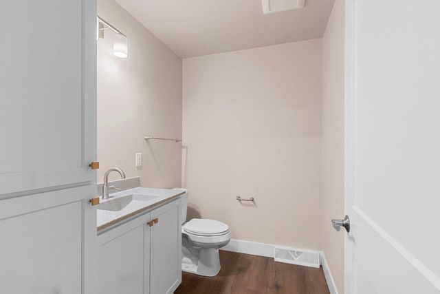 422 4TH STREET, Green Bay, WI 54303