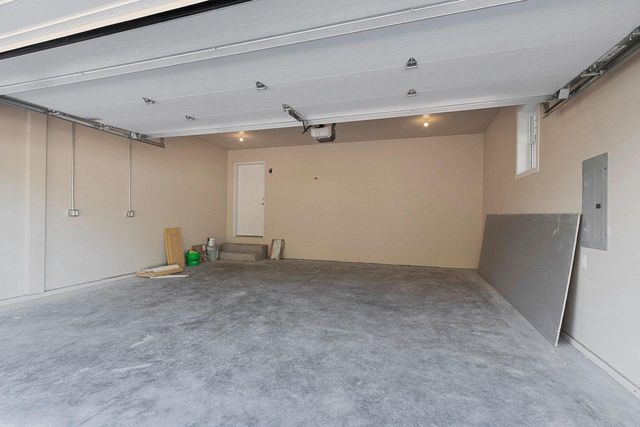 422 4TH STREET, Green Bay, WI 54303