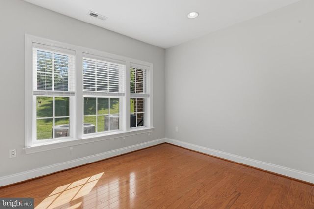 211 ZINFANDEL LN, Annapolis, MD 21401