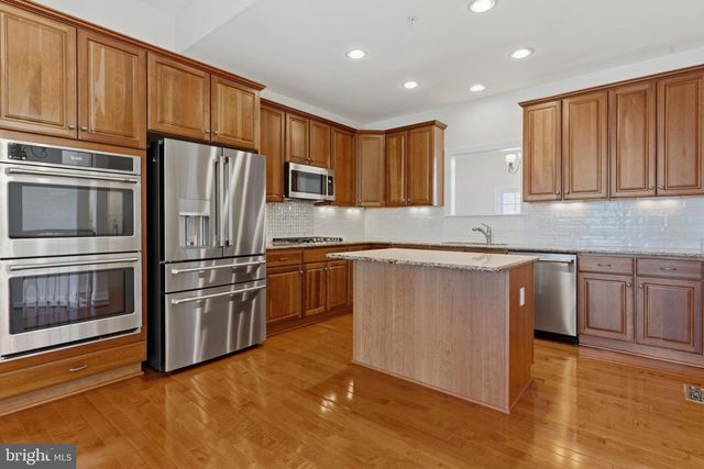 211 ZINFANDEL LN, Annapolis, MD 21401