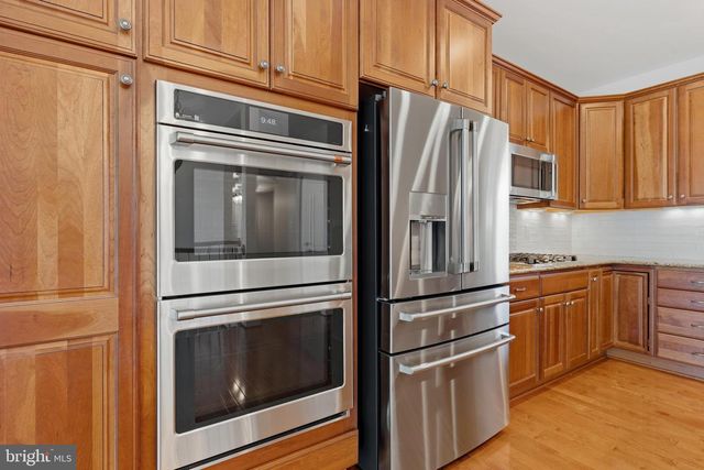 211 ZINFANDEL LN, Annapolis, MD 21401