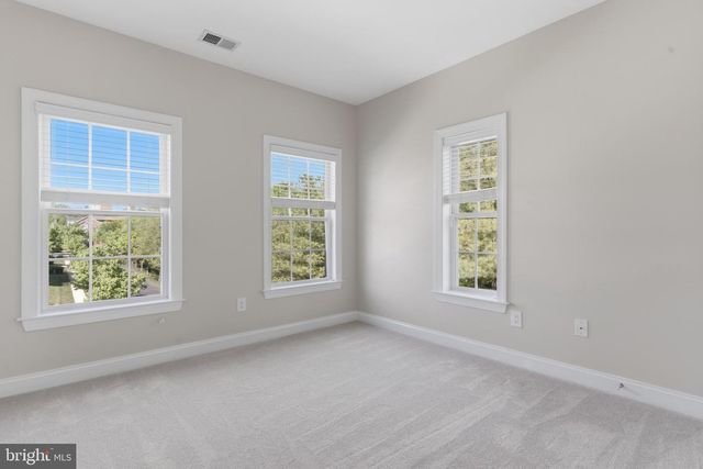 211 ZINFANDEL LN, Annapolis, MD 21401