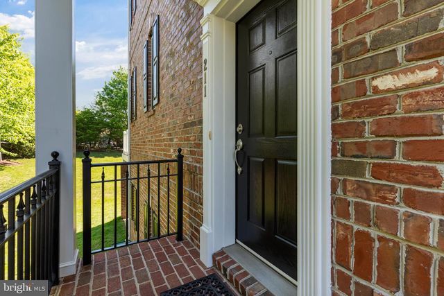 211 ZINFANDEL LN, Annapolis, MD 21401