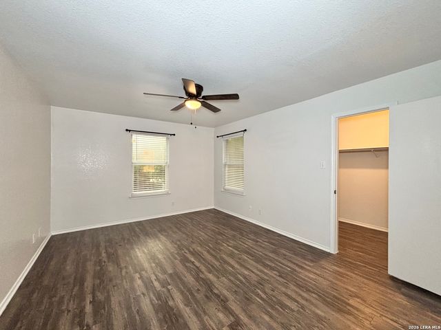 4946 Bending Elms, San Antonio, TX 78247