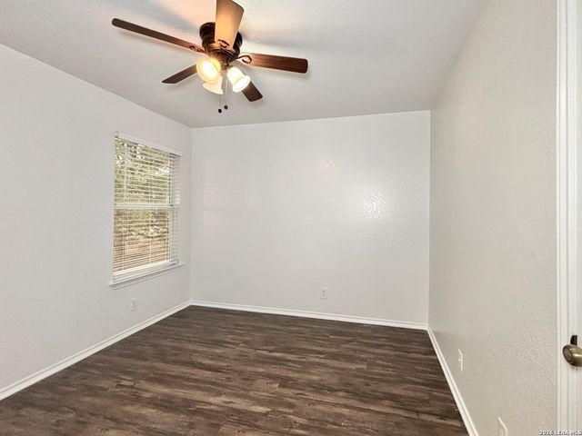 4946 Bending Elms, San Antonio, TX 78247