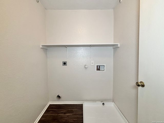 4946 Bending Elms, San Antonio, TX 78247