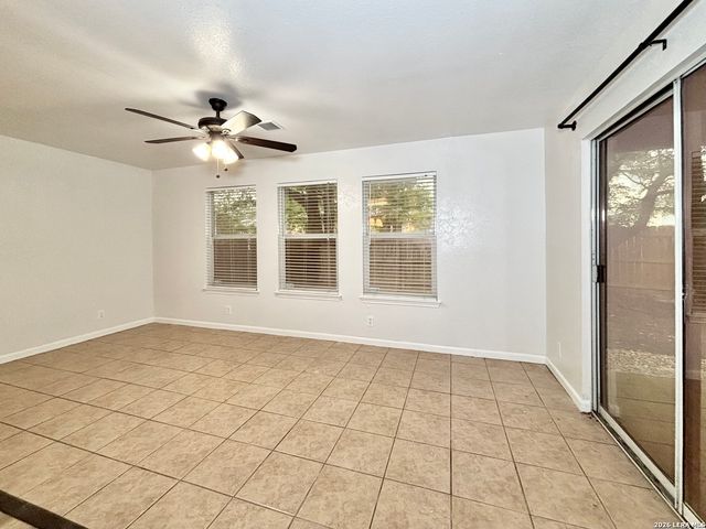 4946 Bending Elms, San Antonio, TX 78247