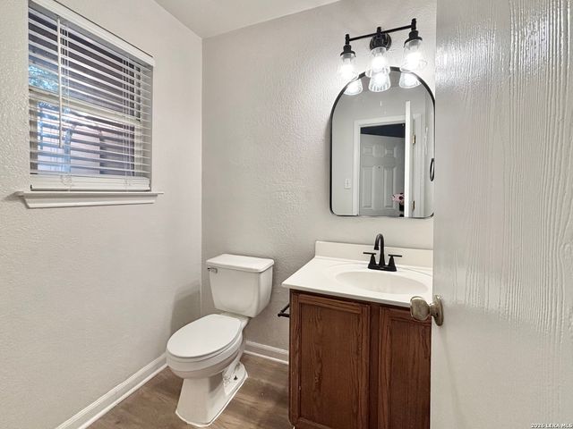 4946 Bending Elms, San Antonio, TX 78247