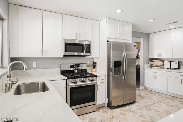 1803 Nuevo Road, Henderson, NV 89014