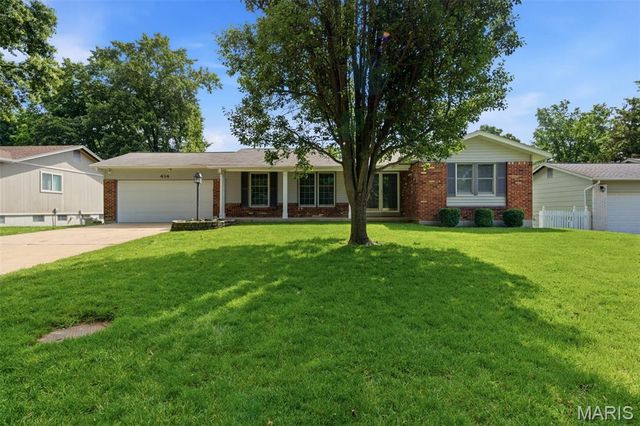 414 Marie Lane, Manchester, MO 63011
