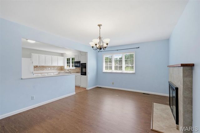 414 Marie Lane, Manchester, MO 63011