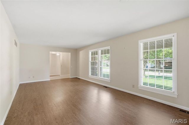 414 Marie Lane, Manchester, MO 63011