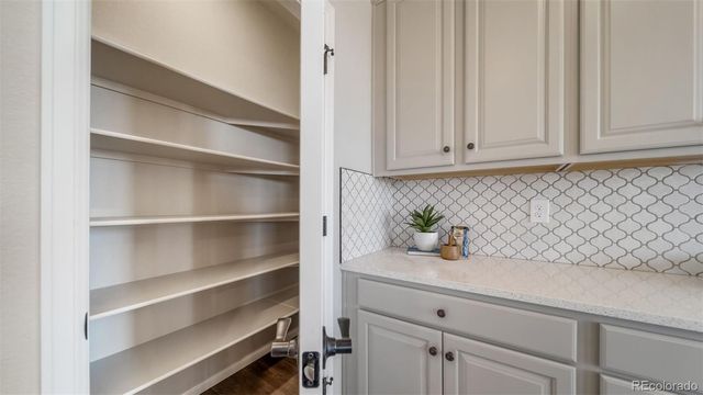 4964 N Tempe Street, Aurora, CO 80019