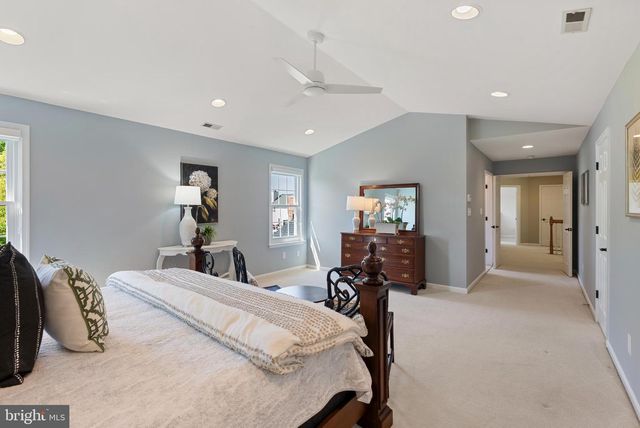 11705 HUNTERS RUN DR, Cockeysville, MD 21030