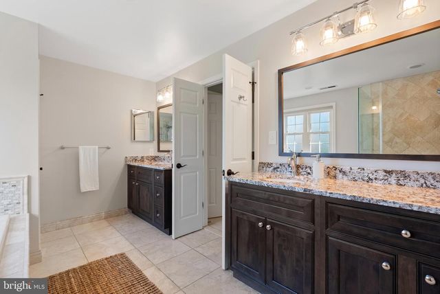 11705 HUNTERS RUN DR, Cockeysville, MD 21030