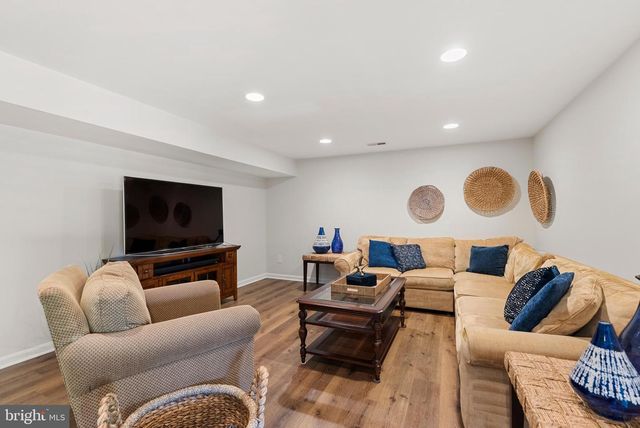 11705 HUNTERS RUN DR, Cockeysville, MD 21030