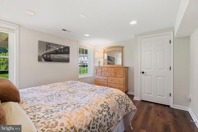 11705 HUNTERS RUN DR, Cockeysville, MD 21030