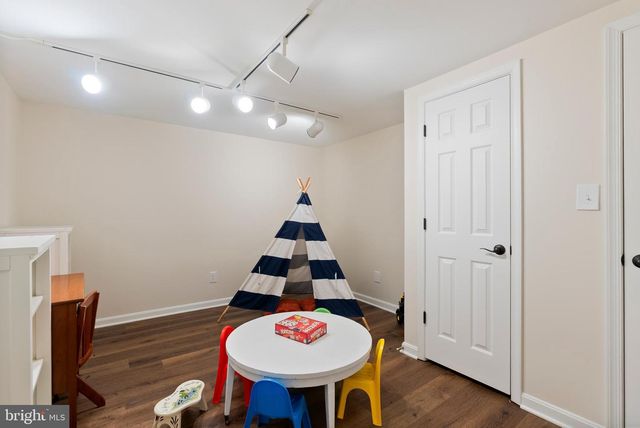 11705 HUNTERS RUN DR, Cockeysville, MD 21030