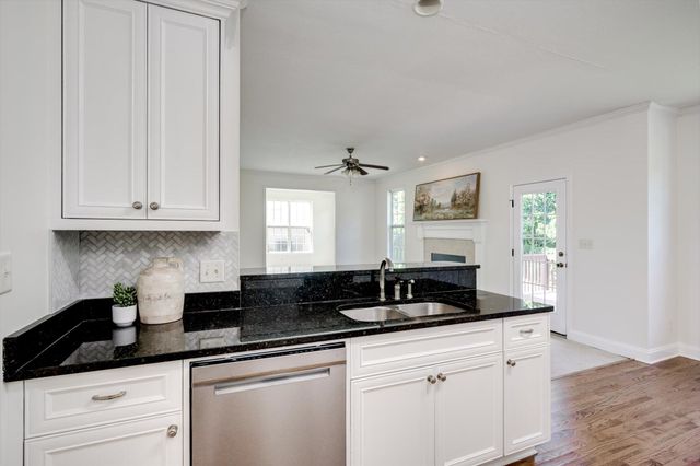 1142 Hunters Cove, Evans, GA 30809