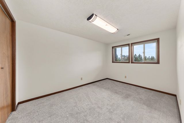 19825 N Hwy 395, Colbert, WA 99005