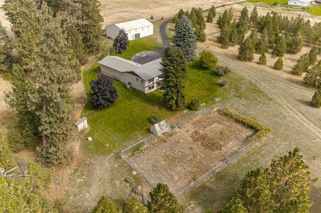 19825 N Hwy 395, Colbert, WA 99005