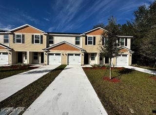 8206 HALLS HAMMOCK CT Court, Jacksonville, FL 32244