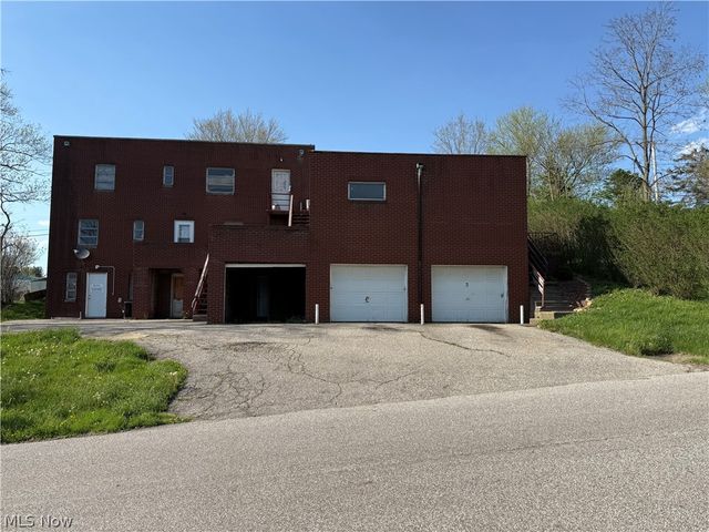 129 Reichart Avenue, Wintersville, OH 43953