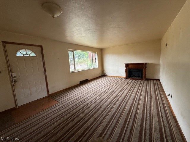 129 Reichart Avenue, Wintersville, OH 43953