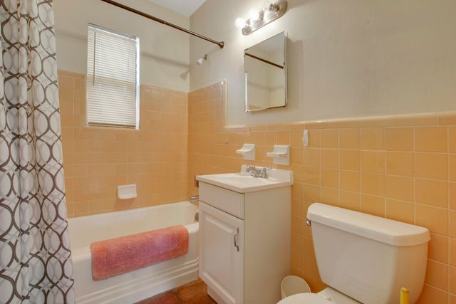 101 INLET Way 2, West Palm Beach, FL 33404