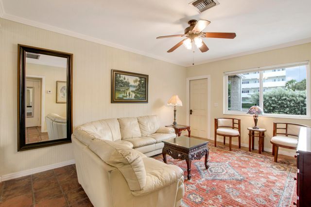 101 INLET Way 2, West Palm Beach, FL 33404