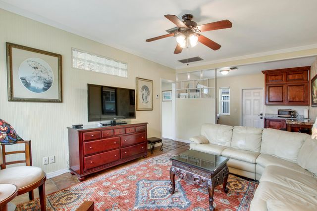 101 INLET Way 2, West Palm Beach, FL 33404