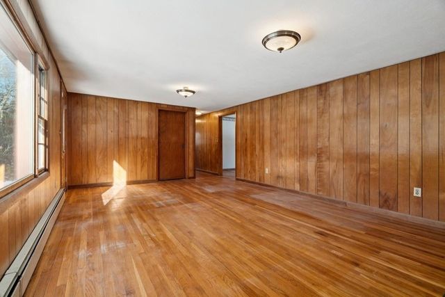 434 South Main Street, Newport, NH 03773