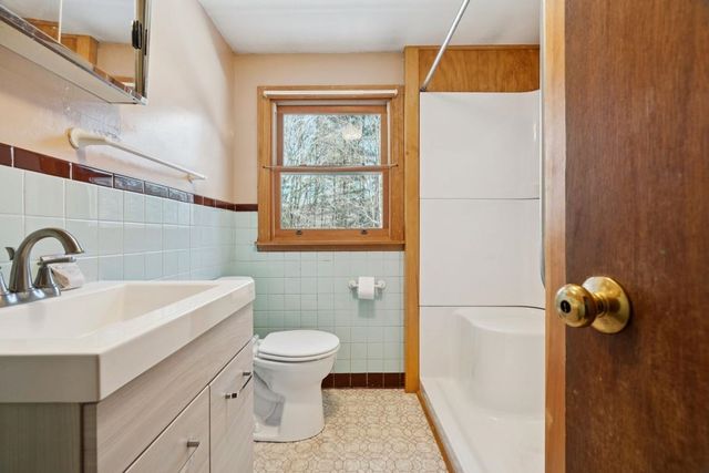 434 South Main Street, Newport, NH 03773