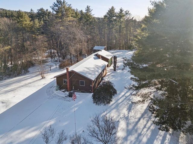 434 South Main Street, Newport, NH 03773