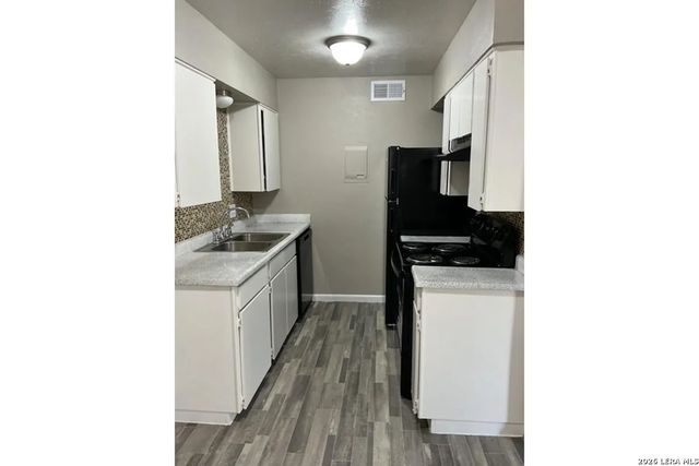 3001 JANE LN # 1206, Haltom City, TX 76117