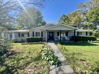 605 Reynolds Road, East Bernstadt, KY 40729