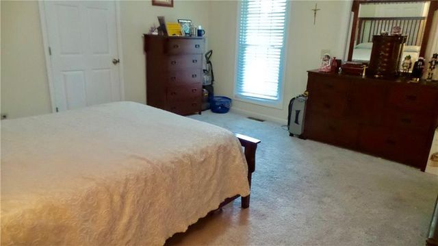 186 Railroad Avenue, Lula, GA 30554