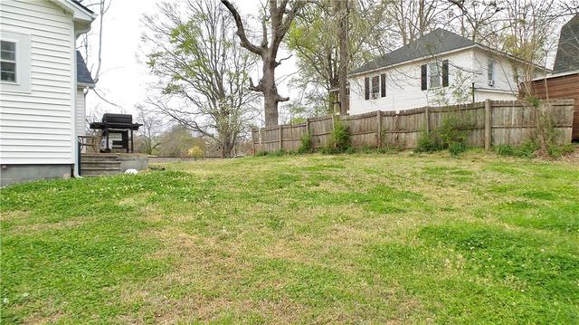 186 Railroad Avenue, Lula, GA 30554