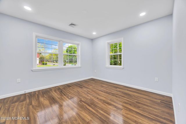 456 Girard Avenue, Franklin Twp, NJ 08873