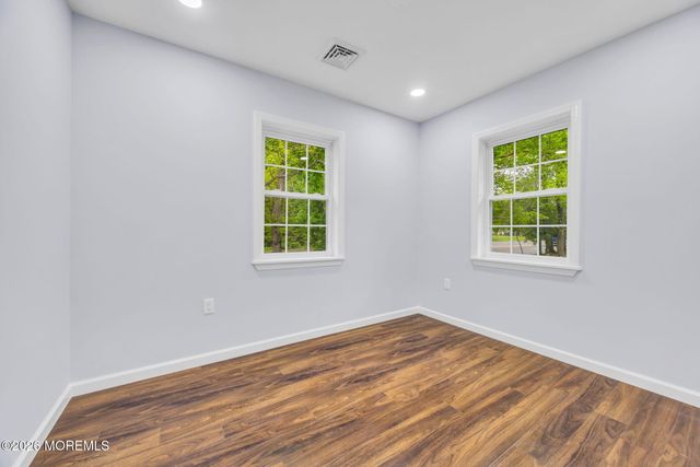 456 Girard Avenue, Franklin Twp, NJ 08873