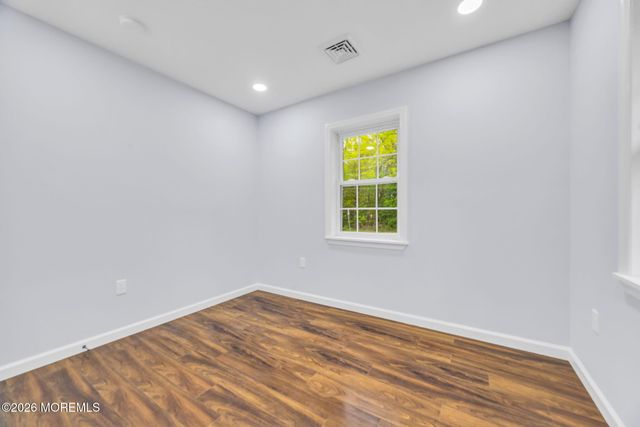 456 Girard Avenue, Franklin Twp, NJ 08873