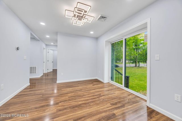 456 Girard Avenue, Franklin Twp, NJ 08873