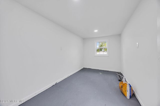 456 Girard Avenue, Franklin Twp, NJ 08873