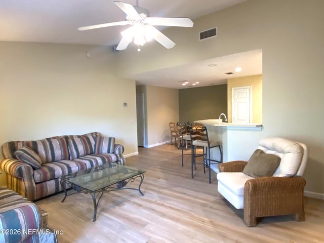 13715 RICHMOND PARK Drive 708, Jacksonville, FL 32224