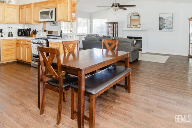 10008 Atakapa Avenue, Bakersfield, CA 93312